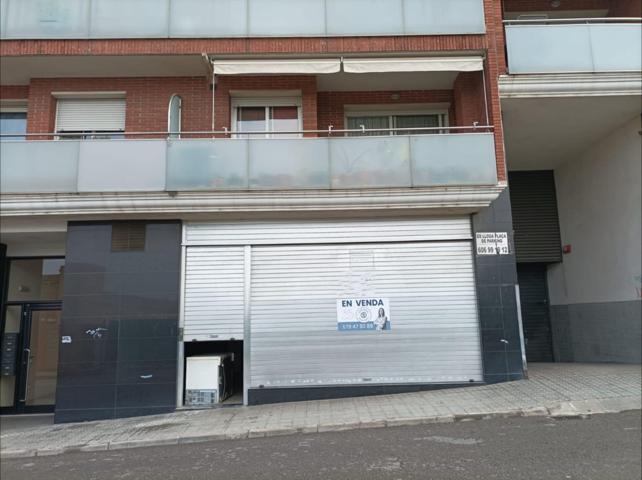 ¡Gran oportunidad! Local comercial de 200 m² en venta en excelente ubicación photo 0