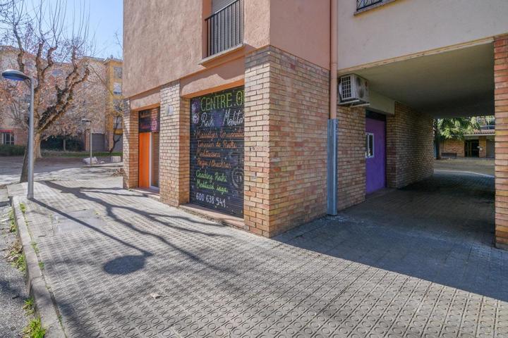 ¡Oportunidad única en el corazón del Barrio de la Font dels Capellans! photo 0