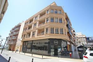 SE VENDEN 4 PLANTAS EDIFICIO EN EL CENTRO TORREVIEJA photo 0
