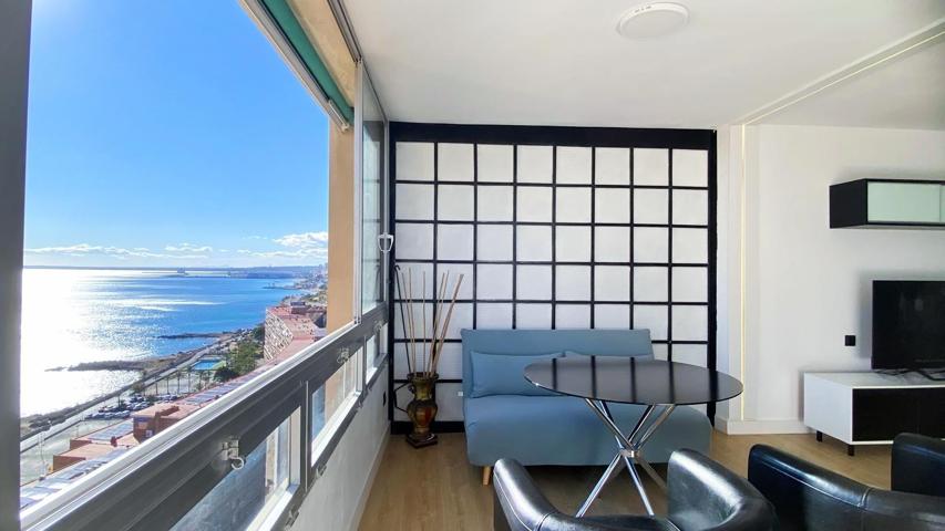Piso en venta en avenida de Villajoyosa, 97 con Magníficas vistas al mar photo 0