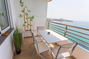 Apartamento con exclusivas vistas al mar en la Playa de la Albufereta (Alicante) photo 0