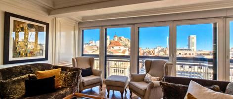 Exclusiva vivienda en Plaza de la Montañeta Alicante photo 0