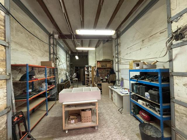 BAJOS COMERCIALES DIAFANOS DE 252 METROS CONSTRUIDOS EN ZONA CENTRO DEL PUEBLO photo 0