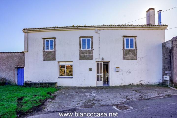 ¿Buscas CASA con TERRENO a tan sólo 2 Km de la PLAYA? photo 0