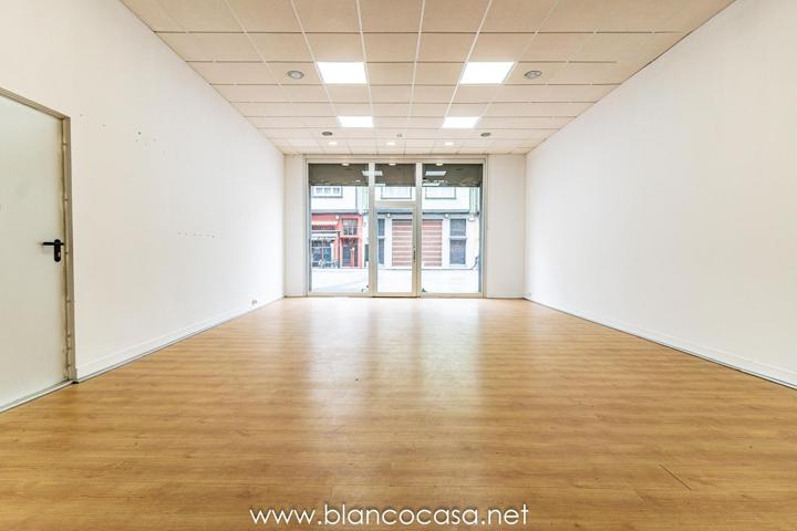 Amplio bajo comercial en venta photo 0
