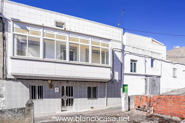 CASA para REFORMAR a 450 m. de la PLAYA por 65.000 € photo 0
