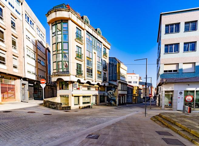 🌟 Local en 1ª planta en pleno centro de Carballo ✨¡Tu próximo negocio empieza aquí! 🏢💡 photo 0