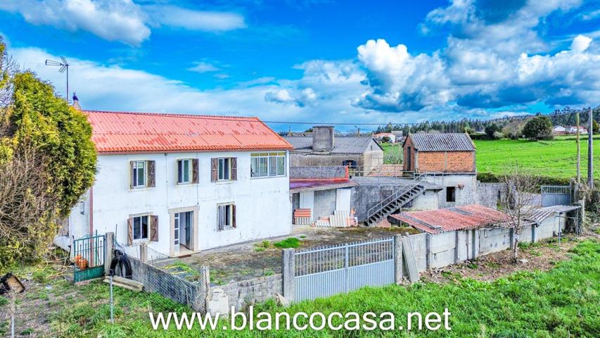 ¡ CASA con 18.419 m2 de TERRENO y ALPENDRES  en A Laracha (A Coruña-Galicia)– Solo 154.990 €! photo 0