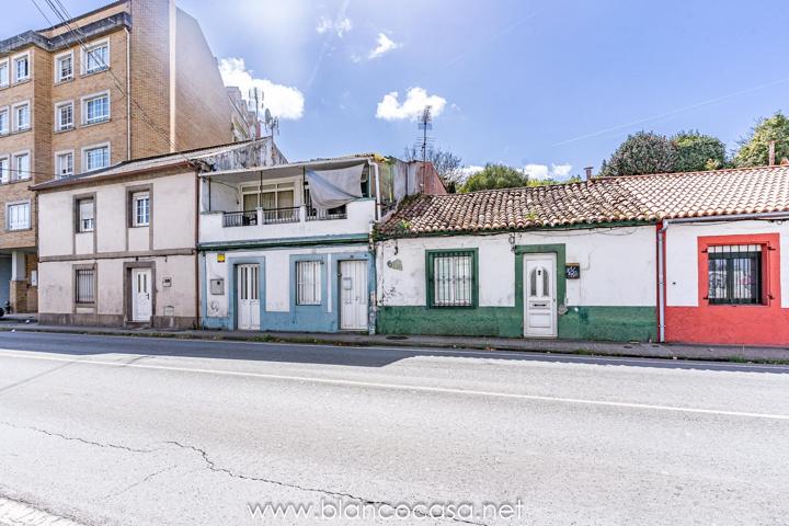 'Oportunidad en Culleredo: ¡Casa con Patio con Ubicación Inmejorable! photo 0