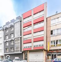 ¡Piso de 128 m² para ENTRAR a VIVIR en Gran Vía de Carballo por 73.500 € ! photo 0