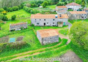 ¡CASA de PIEDRA para REFORMAR con 24.400M2 de TERRENO + 3 ALPENDRES POR EL PRECIO DE 129.900€! photo 0