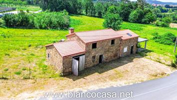 ¡CASA para REHABILITAR y con 6.676m2 de TERRENO con proyecto iniciado en Sofán (Carballo-A Coruña)! photo 0