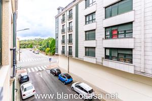Piso céntrico en Carballo (A Coruña) por 111.000 € photo 0