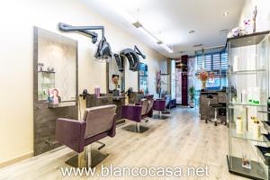 💇‍♀️ “Peluquería Totalmente Equipada” 🚀 en Marcha desde el Primer Día✨ photo 0