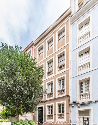 ¡Oportunidad en el Centro! Piso para Reformar en A Coruña ciudad por 149.900€. photo 0