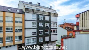 ¡PISO con EXCELENTE UBICACION para ENTRAR a VIVIR en Carballo por 115.000€! photo 0