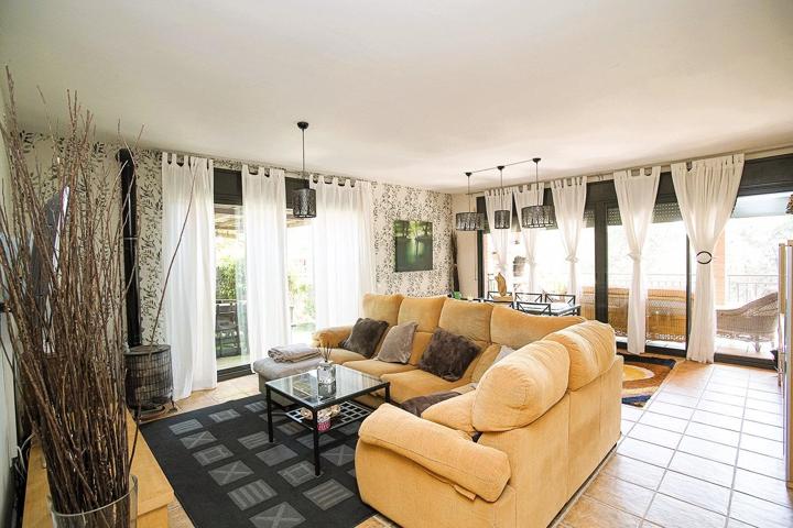 Casa a cuatro vientos en Cases Pairals photo 0