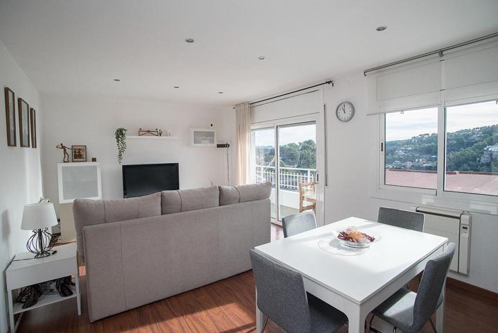 PISO REFORMADO Y MUY SOLEADO photo 0