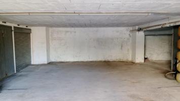 Se vende Garaje cabinado juntado con trastero en zona Rincon de Loix Llano. photo 0