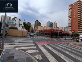 LOCAL COMERCIAL INTERESANTE PARA INVERSOR , ZONA MUCHO PASO DE GENTE , RINCON DE LOIX photo 0
