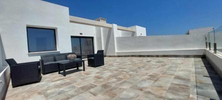SE VENDE DUPLEX CON 3 DORMITORIOS EN FINESTRAT photo 0