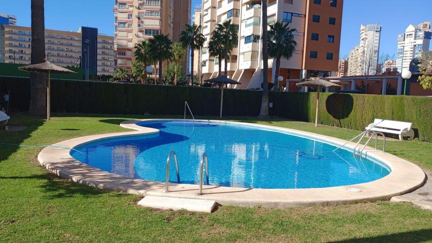 Apartamento con terraza acristalada en zona Rincon de Loix Llano. photo 0