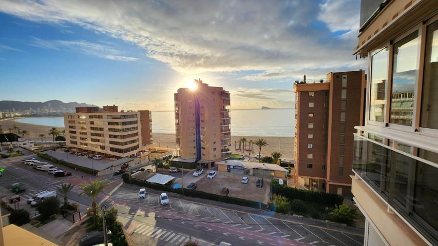 SE VENDE APARTAMENTO DE TRES DORMITORIOS EN CALA DE BENIDORM. SEVENDGROUP.COM photo 0