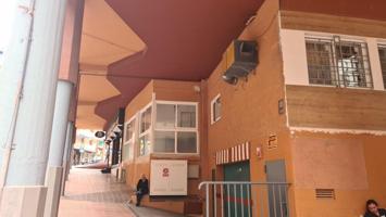 APARTAMENTO DE 1 DORMITORIO, REFORMADO CON LICENCIA TURISTICA EN 2 LINEA PLAYA DE PONIENTE photo 0
