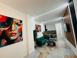 APARTAMENTO RECIÉN REFORMADO, CON LICENCIA TURÍSTICA A NOMBRE DEL COMPRADOR, A 50 METROS DE PLAYA DE PONIENTE photo 0