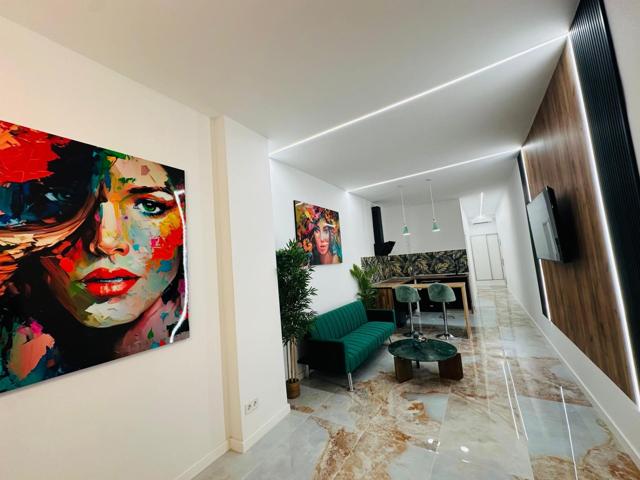 APARTAMENTO RECIÉN REFORMADO, CON LICENCIA TURÍSTICA A NOMBRE DEL COMPRADOR, A 50 METROS DE PLAYA DE PONIENTE photo 0