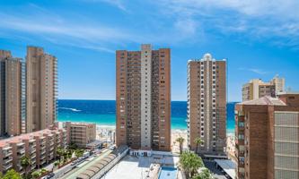 Totalmente reformado apartamento con vistas preciosas al mar ubicado en 2 Linea playa Levante. photo 0