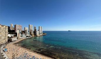 Increible gran piso en 1 linea Levante con vistas espectaculares al mar y Benidorm. photo 0