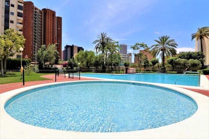 Piso con 2 dormitorios y terraza acristalada en zona Rincon Llana. photo 0