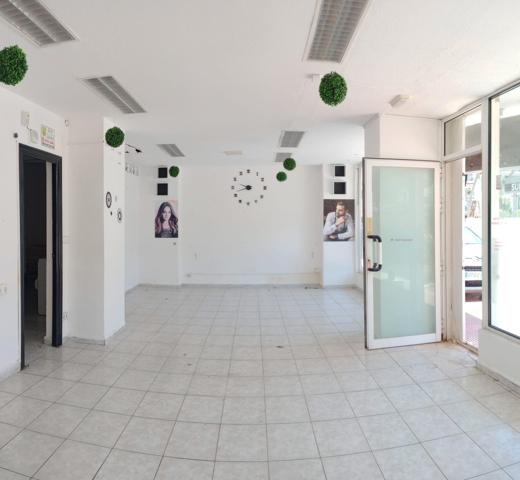 Local comercial ubicado entre 1 y 2 linea playa Levante, a unos pasos de paseo maritimo. photo 0