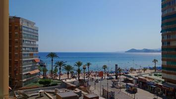 Acogedor apartamento con vistas al mar a un paso de playa Levante. photo 0