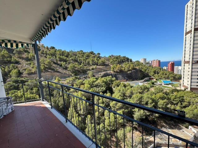Piso de 3 habitaciones en urbanización cerrada Rincon de Loix Benidorm! www.euroloix.com photo 0