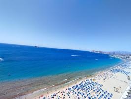 Reformado apartamento en 1 Línea Levante con Vistas espectaculares al Mar y Benidorm. photo 0