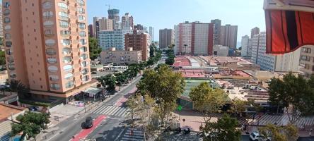 APARTAMENTO DE 2 DORMITORIOS REFORMADO CON PARKING Y PISCINA EN RINCON DE LOIX LLANO..ZONA AMBULATORIO photo 0
