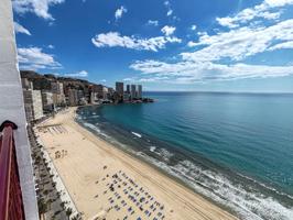 APARTAMENTO EN PRIMERA LINEA DE PLAYA LEVANTE CON UN DORMITORIO , PARKING COMUNITARIO Y PISCINA , VISTAS AL MAR INCREIBLES photo 0