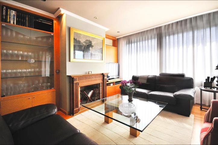 Piso En venta en El Putxet I Farró, Barcelona photo 0
