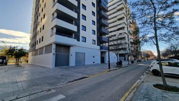 Local comercial en C-Isla Formentera (Malilla) photo 0