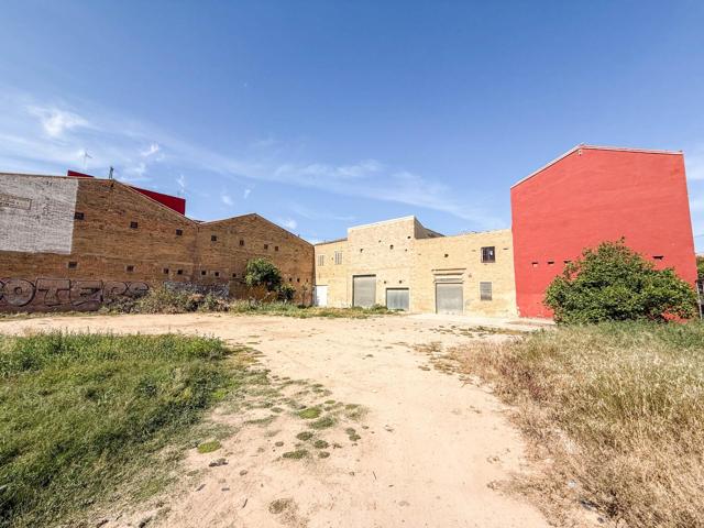 Suelo urbano en venta en Calle Mari Pepa Colomer 4 (Fonteta de Sant Lluís) photo 0