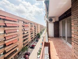 Piso en Alquiler en Malilla, Valencia - Ideal para Familias photo 0