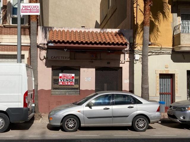 VENTA DE LOCAL COMERCIAL EN BENIFAIO  posibilidad de convertir en vivienda de tres alturas photo 0