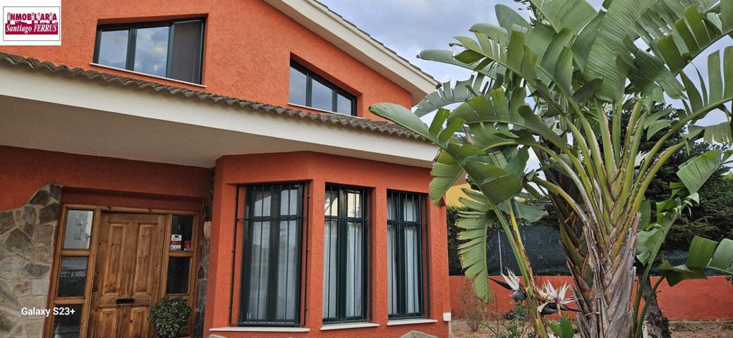 CHALET EN VENTA EN EL PLA DE LES CLOTXES EN BENIFAIO (VALENCIA) CON PISCINA photo 0