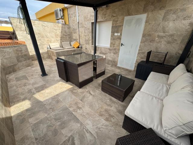 VENTA DE ÁTICO TIPO DÚPLEX CON PLAZA DE GARAJE Y TRASTERO EN ALMUSSAFES (VALENCIA) photo 0