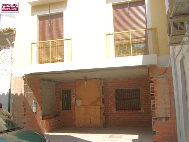 CASA EN VENTA EN LLOMBAI EN FASE FINAL DE CONSTRUCCIÓN photo 0