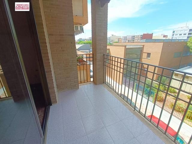 VENTA DE PISO CON PLAZA DE GARAJE EN ALMUSSAFES   CENTRICO photo 0