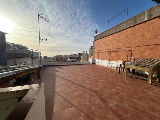 Amplio Piso en Canet de Mar. Oportinidad! photo 0
