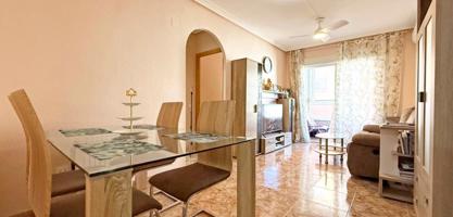 Piso En venta en Estacion De Autobuses, Torrevieja photo 0